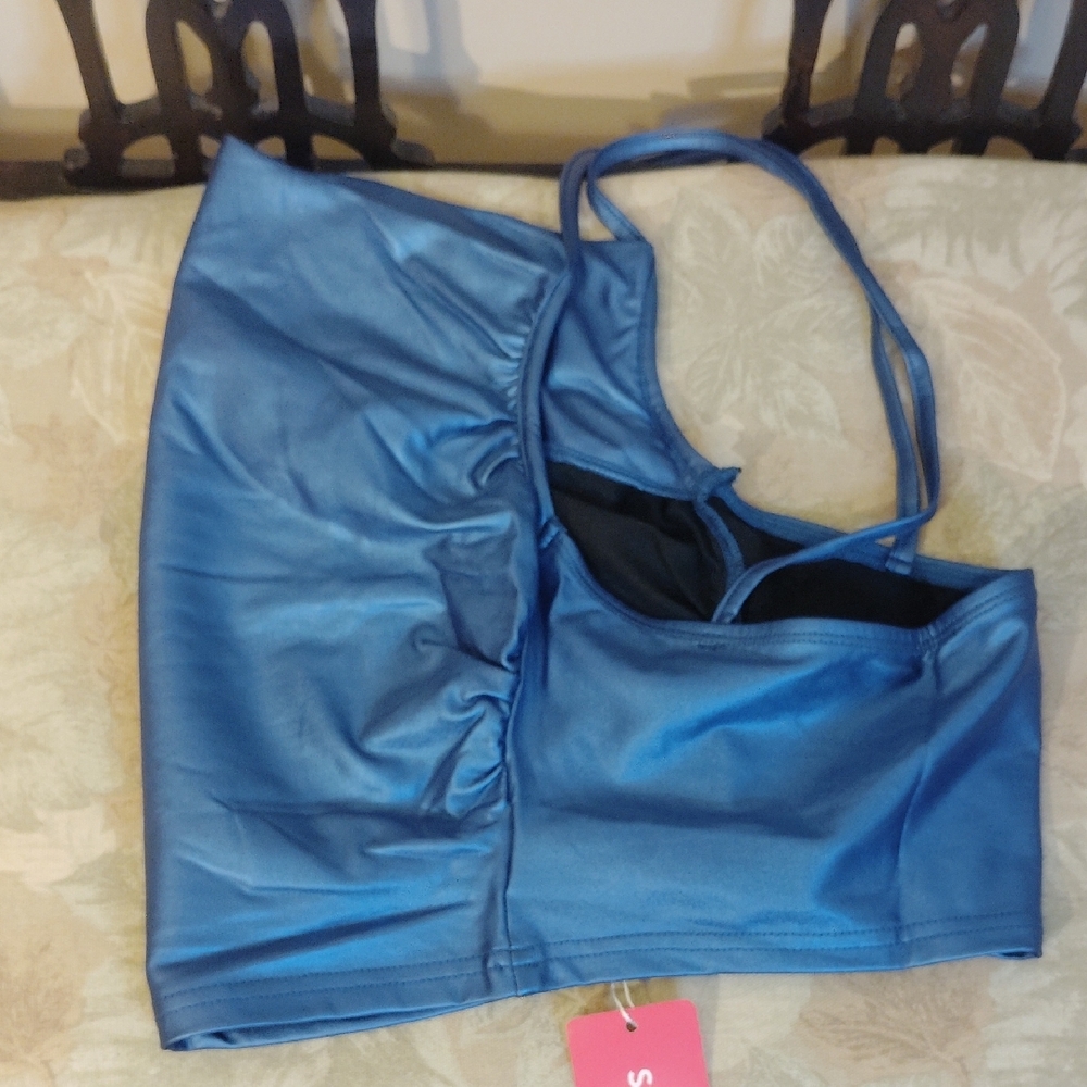 Sleek Blue Satin Cami Top - Picture 5 of 6
